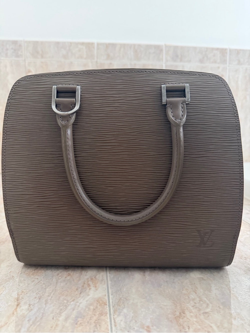 Louis Vuitton Epi Leather Alma BB Handbag in Taupe